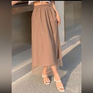 Korean style elastic waist mesh overlay beige skirt